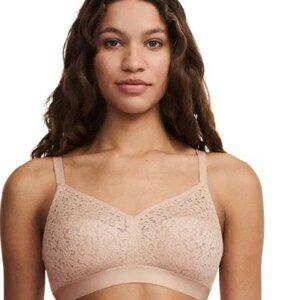 Norah supportive wireless bra Chantelle lingerie 32DDD